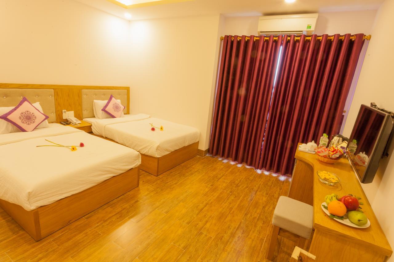 Nam Chau Hotel Danang Exterior photo